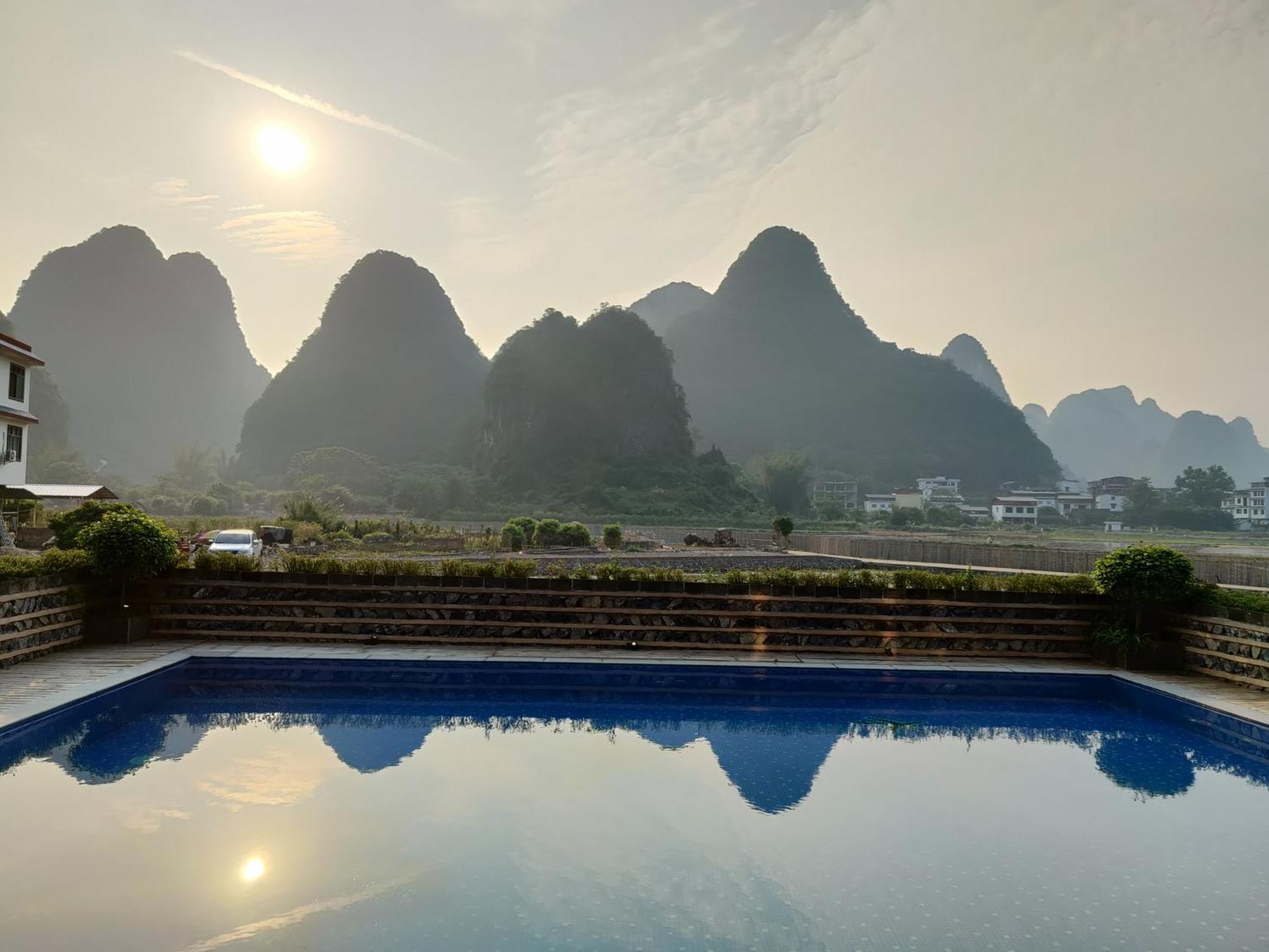 Gasthaus Yangshuo Tea Cozy--One Way Free Pick Up From Airport Or Ts 4 Nights Exterior foto